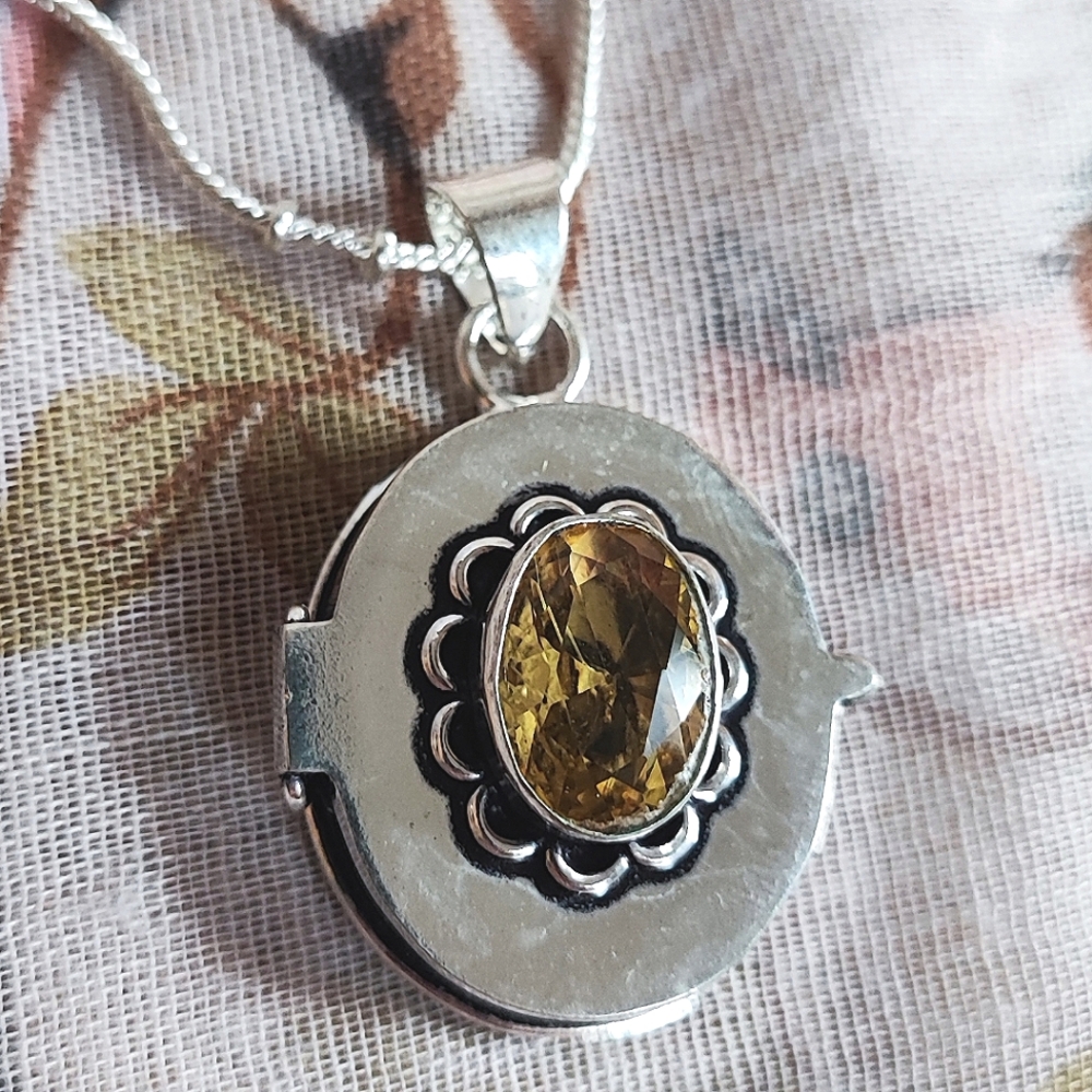 Sterling Silver Signed 925 Oval Citrine Secret Poison Oversized Locket Necklace